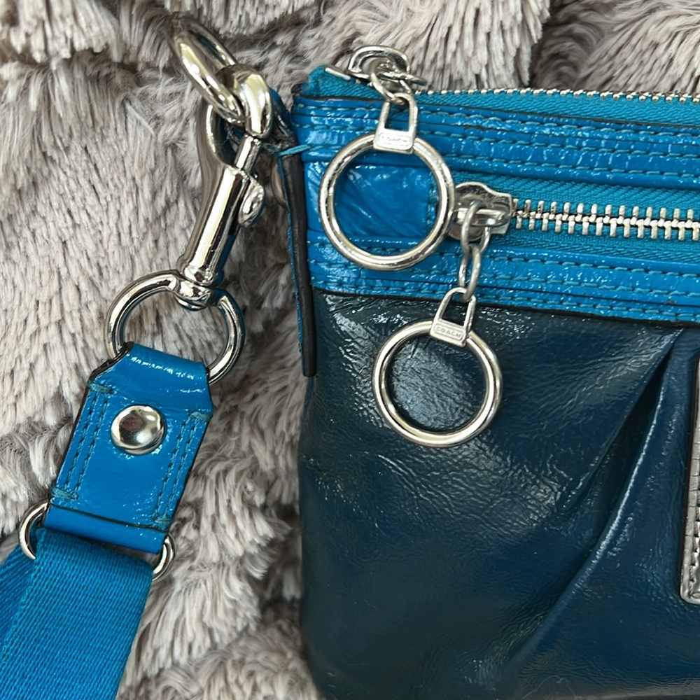 COACH Blue Crossbody bag - Picture 5 of 17